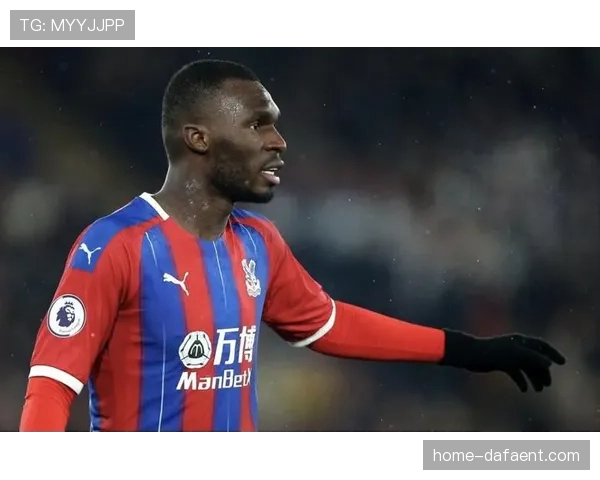 本特克效力华盛顿特区联，比利时中锋成战术支点